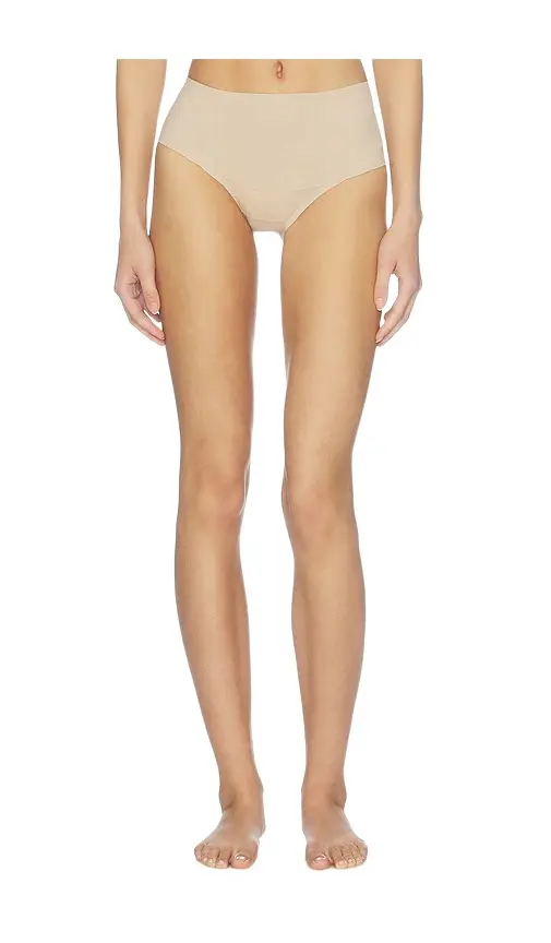 Spanx Spanxsupersmooth Undie-tectable 26' Rise Thong