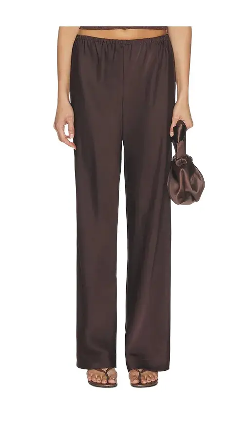 Josette Pant Josette Pant