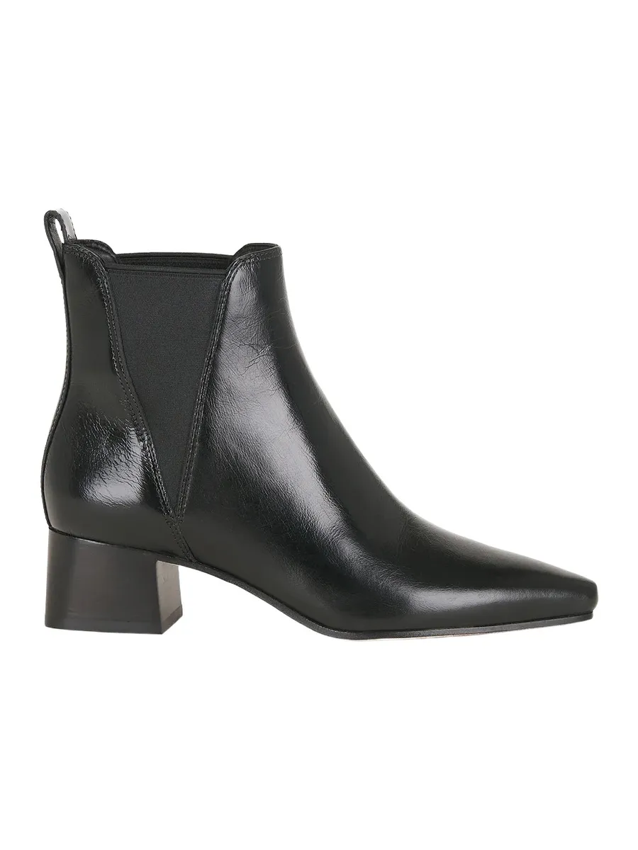Astra Boot