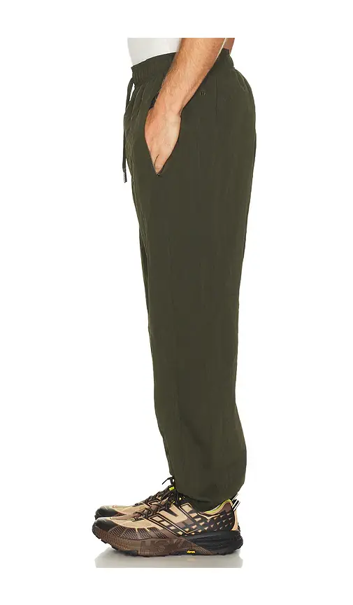 lululemon Crinkled Nylon Hybrid Track Pant | Thumbnail 2 lululemon Crinkled Nylon Hybrid Track Pant | Thumbnail 2