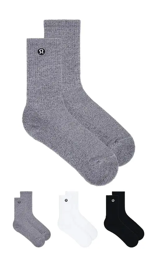 Daily Essential Socks 3 Pair Daily Essential Socks 3 Pair