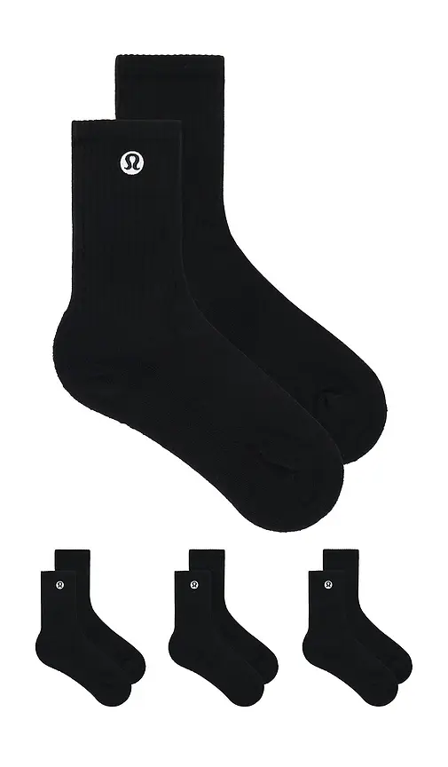 Daily Essential Socks 3 Pair Daily Essential Socks 3 Pair