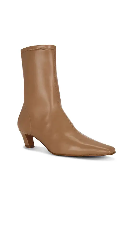 Steve Madden Kimmens Boot | Thumbnail 2 Steve Madden Kimmens Boot | Thumbnail 2