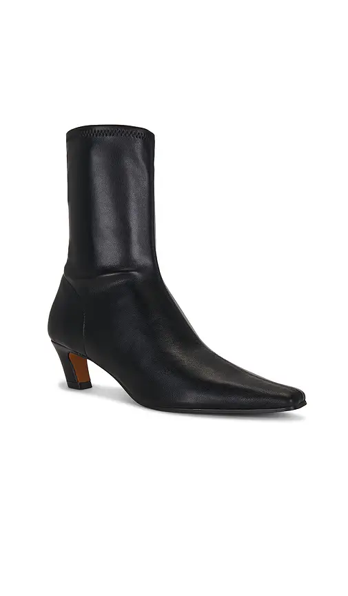 Steve Madden Kimmens Boot | Thumbnail 2 Steve Madden Kimmens Boot | Thumbnail 2