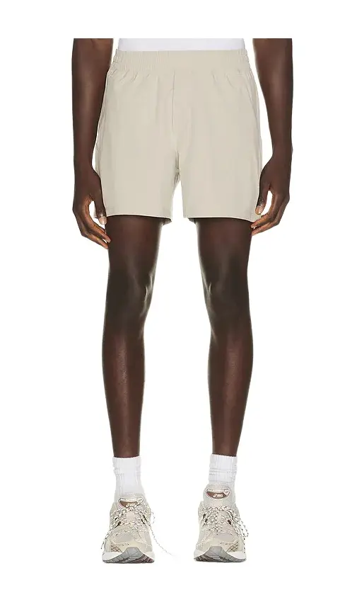 Pace Breaker Short 5