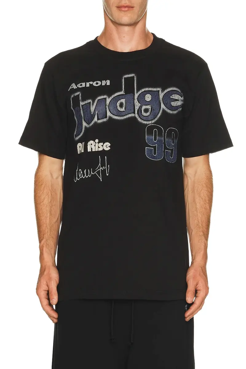 Mlbpa Aaron Judge Vintage Helmet Tee Mlbpa Aaron Judge Vintage Helmet Tee