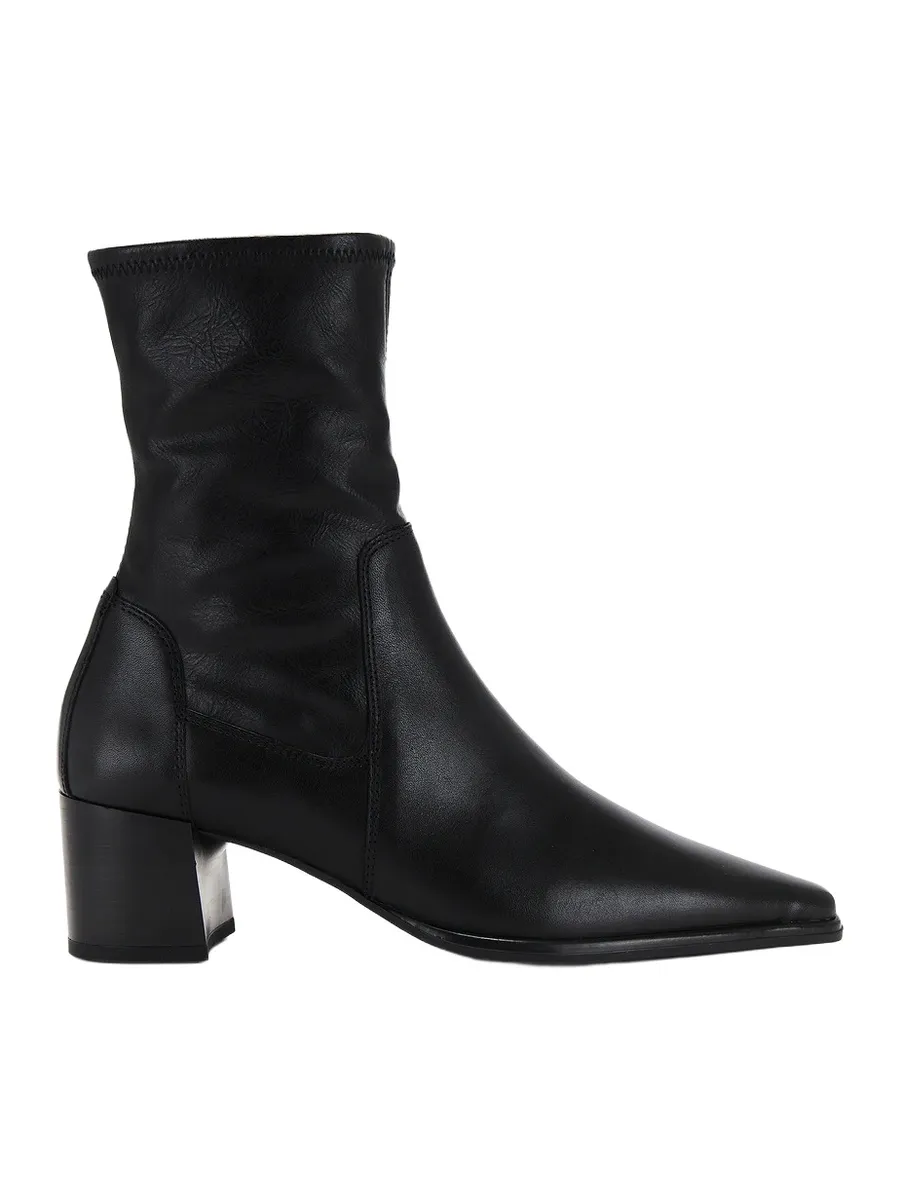 Giselle Boot