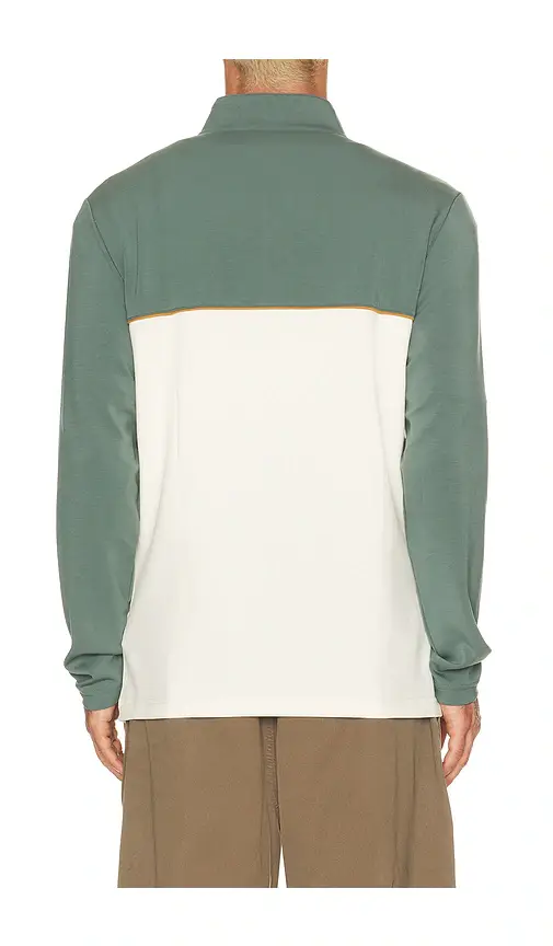 TravisMathew Travis Mathew Fibercloud Colorblock Quarter Zip Sweater | Thumbnail 2 TravisMathew Travis Mathew Fibercloud Colorblock Quarter Zip Sweater | Thumbnail 2