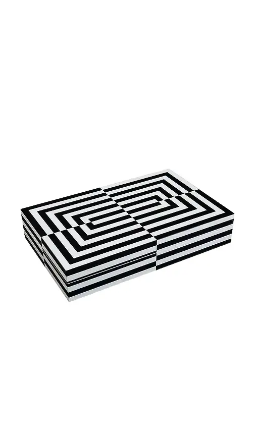 Geneva Medium Box