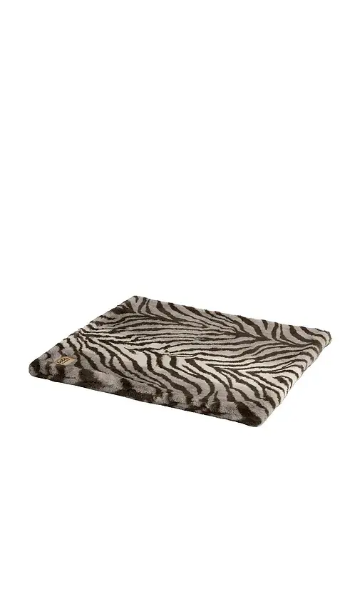 Lola Blankets Pet Pad | Thumbnail 2 Lola Blankets Pet Pad | Thumbnail 2