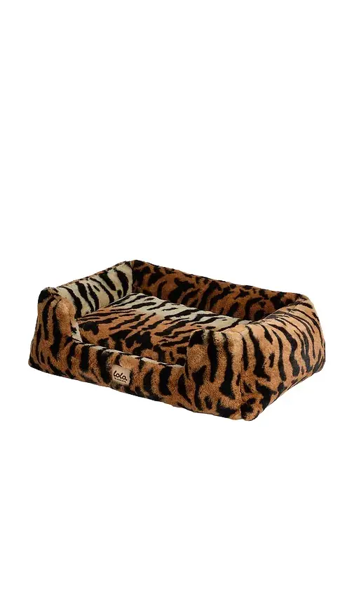 Lola Blankets The Large Lola Pet Bed