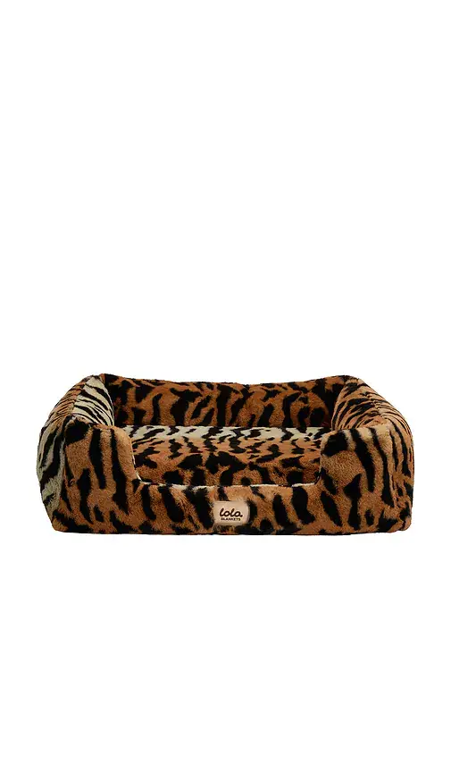 Lola Blankets The Small Lola Pet Bed | Thumbnail 2 Lola Blankets The Small Lola Pet Bed | Thumbnail 2