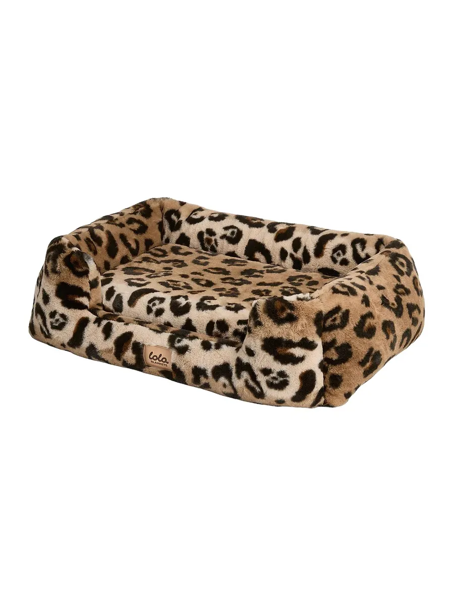 Lola Blankets Large Pet Bed