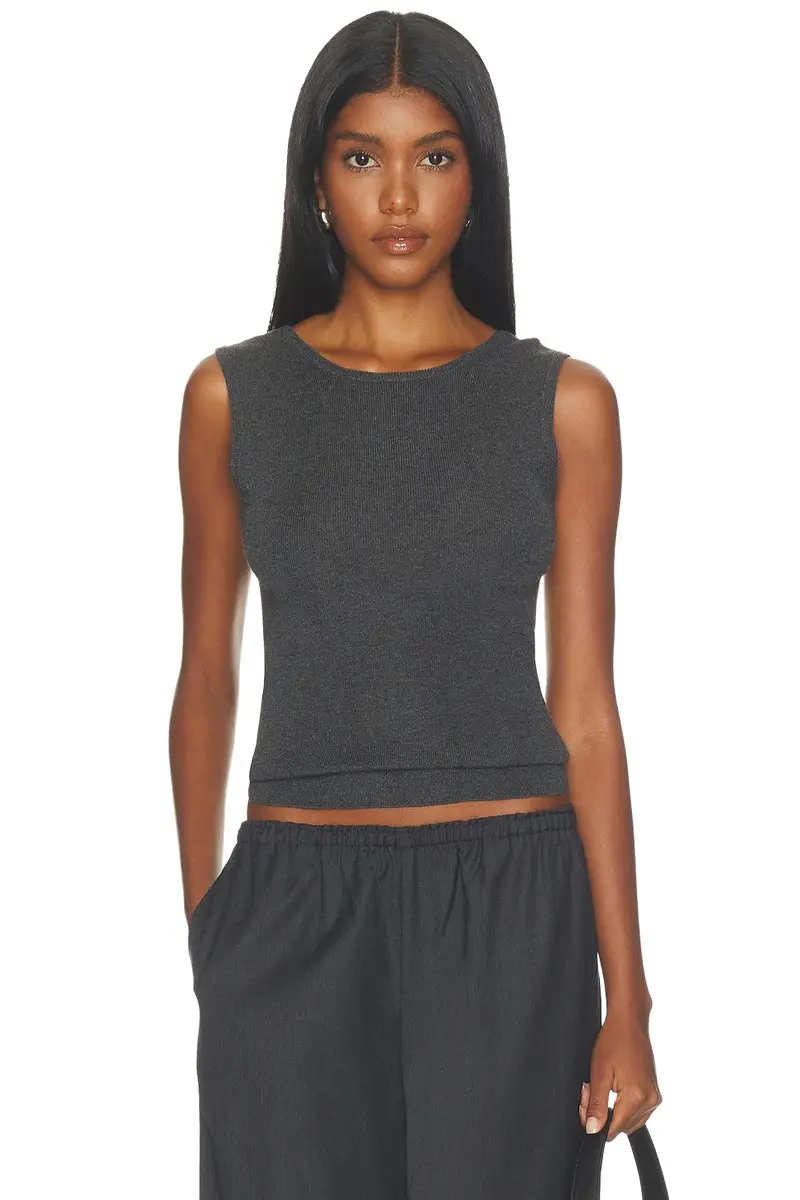VIR VITA Iris Scoop Back Tank