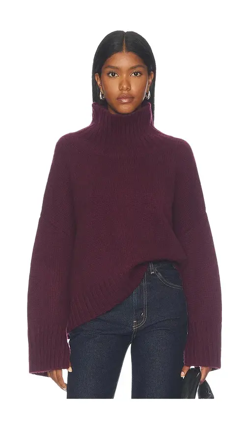 Soft Goat Girlfriend Turtleneck