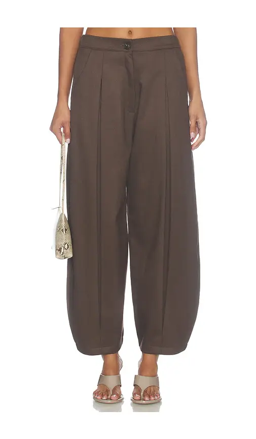 Source Unknown Mika Tuck Trousers | Thumbnail 2 Source Unknown Mika Tuck Trousers | Thumbnail 2