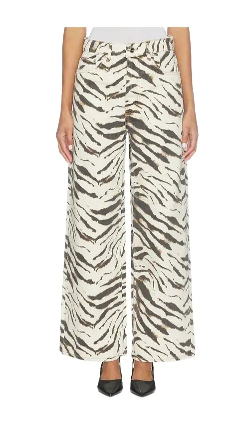 Print Denim Lari Jeans Print Denim Lari Jeans