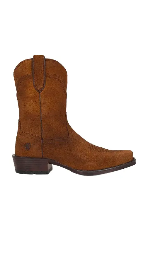 Ariat Oliver