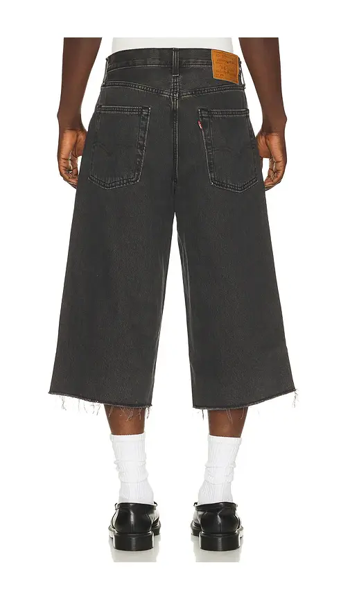 Levi's 478 Baggy Capri Shorts | Thumbnail 2 Levi's 478 Baggy Capri Shorts | Thumbnail 2