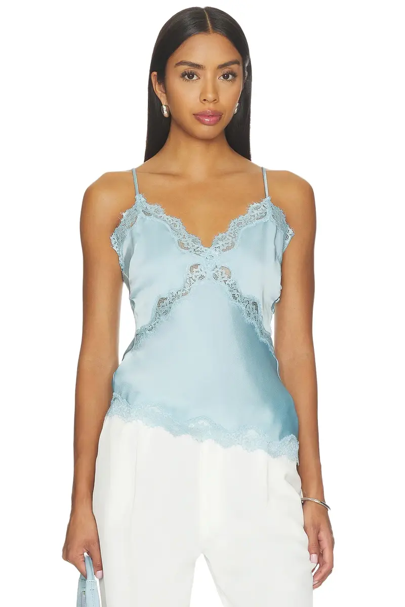 Cassie Top