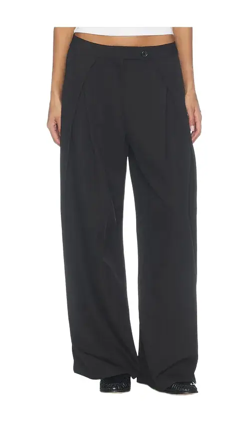 Sennie Pleated Pant Sennie Pleated Pant