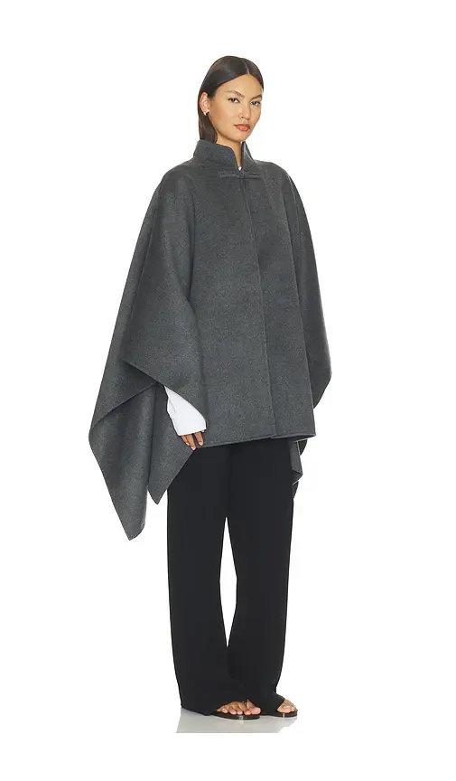 RÓHE Double Faced Wool Pankou Closure Poncho | Thumbnail 2 RÓHE Double Faced Wool Pankou Closure Poncho | Thumbnail 2