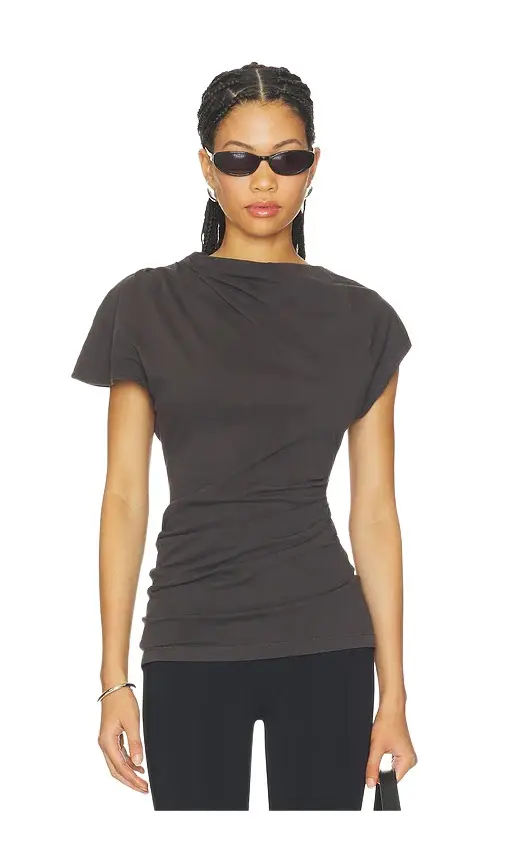 Beckly Tee