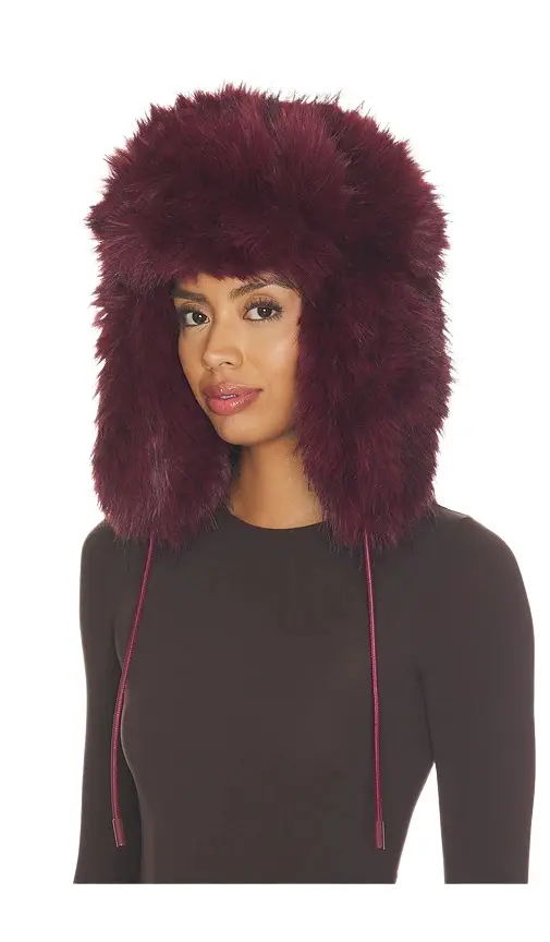 Cher Hat