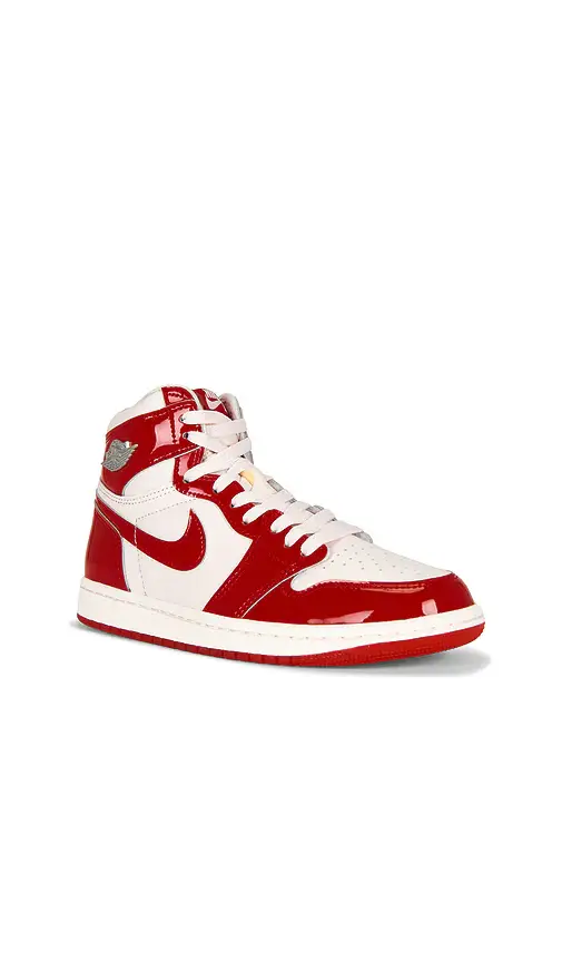 Jordan Air Jordan 1 Retro High Og Sneaker | Thumbnail 2 Jordan Air Jordan 1 Retro High Og Sneaker | Thumbnail 2