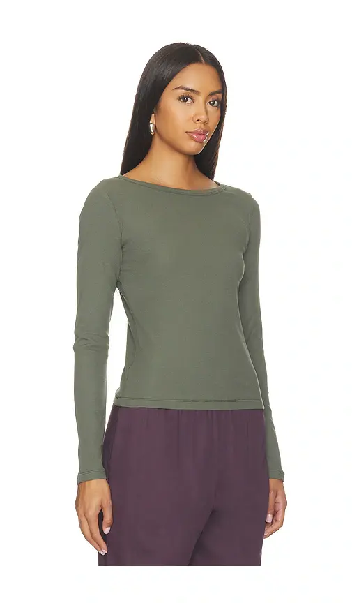 Vuori Longsleeve Pose Subtle Scoop Top | Thumbnail 2 Vuori Longsleeve Pose Subtle Scoop Top | Thumbnail 2