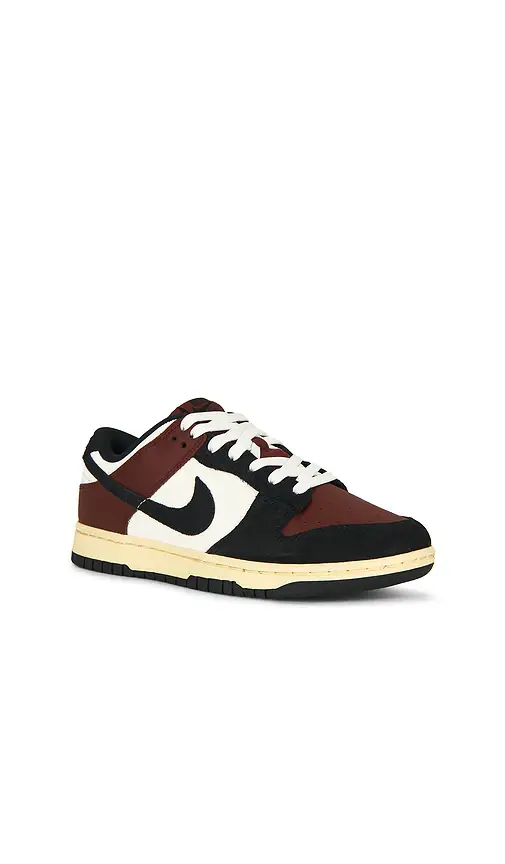 Nike Dunk Low Retro | Thumbnail 2 Nike Dunk Low Retro | Thumbnail 2