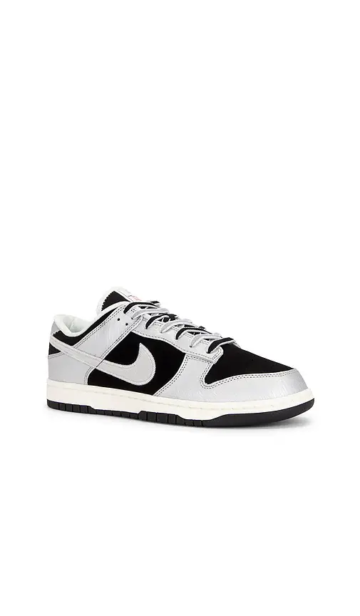 Nike Dunk Low Retro | Thumbnail 2 Nike Dunk Low Retro | Thumbnail 2