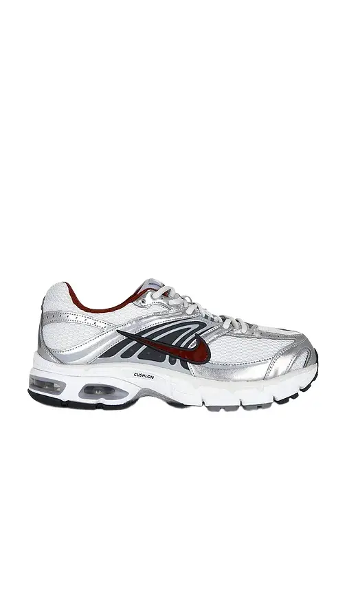 Nike Air Max Moto 2K Sneaker