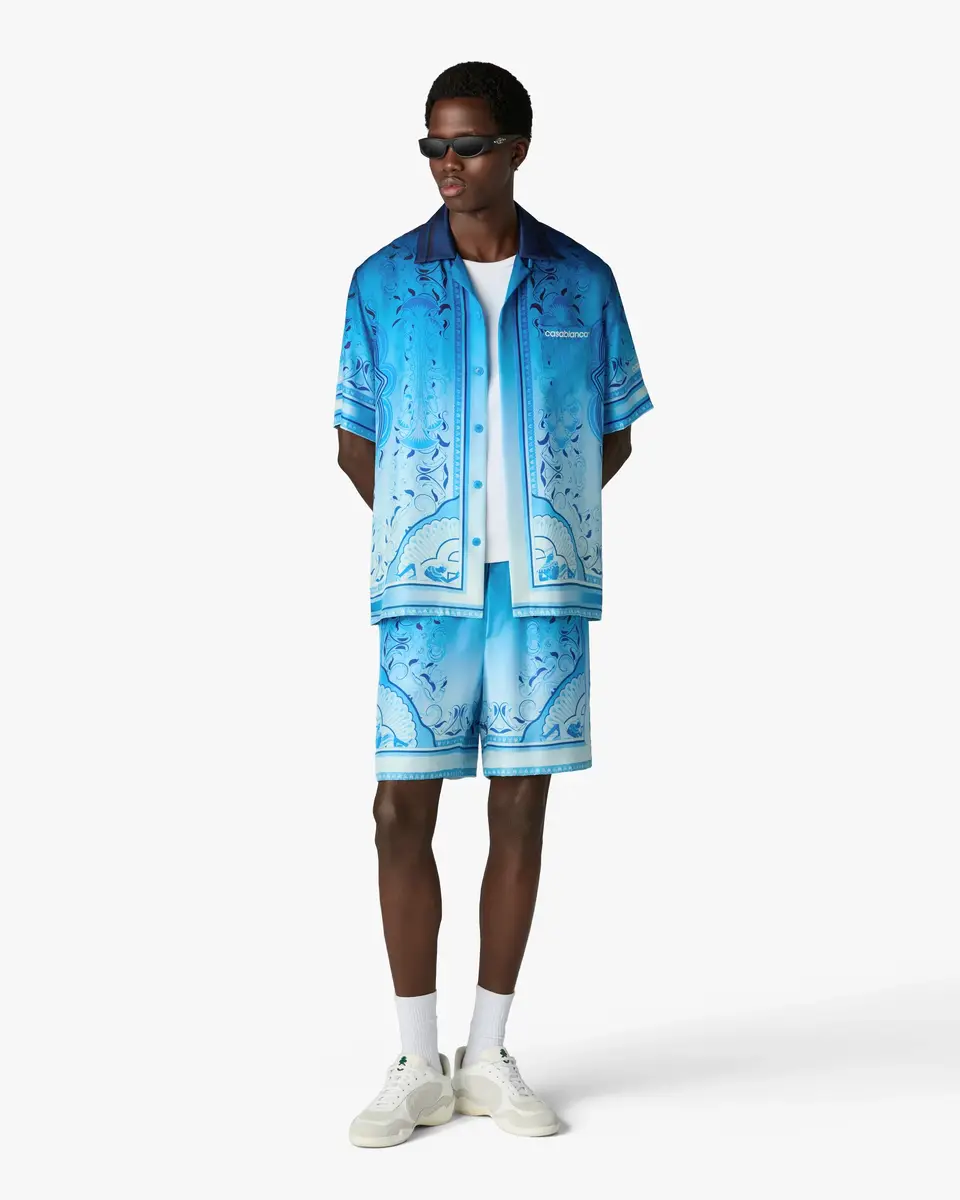 Casablanca Blue Gradient Egyptian Rug Short Sleeve Silk Shirt | Thumbnail 2