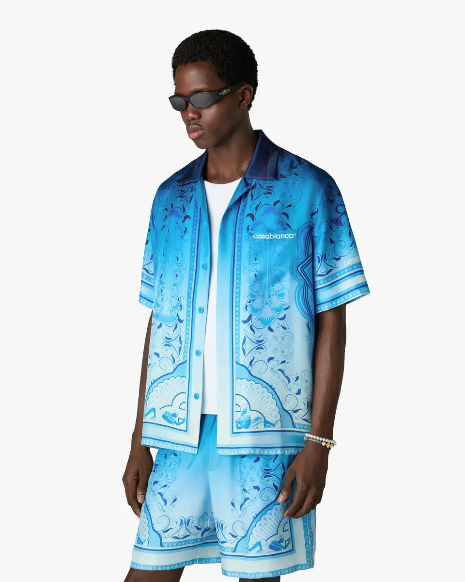 Casablanca Blue Gradient Egyptian Rug Short Sleeve Silk Shirt | Thumbnail 4