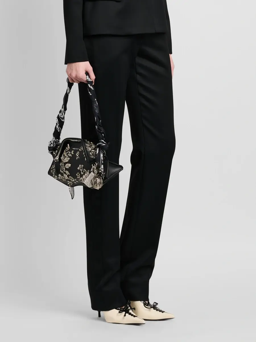 Alexander McQueen Women's Manta Embellished Leather Clutch | Thumbnail 2