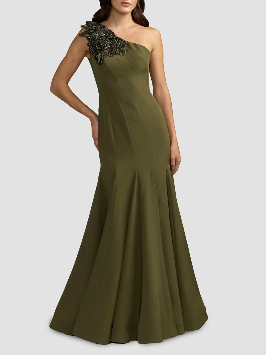 Mac Duggal Women's Seamed Crepe One-Shoulder Gown | Thumbnail 2