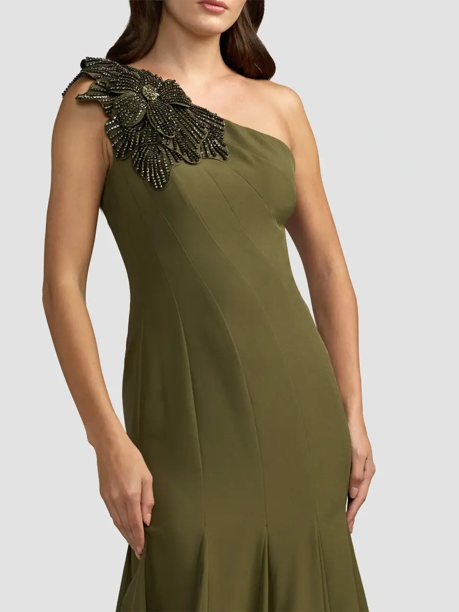 Mac Duggal Women's Seamed Crepe One-Shoulder Gown | Thumbnail 4