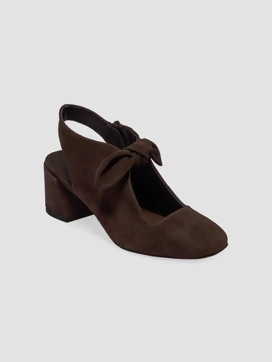 Bernardo Women's Angelina Bow Pumps | Thumbnail 2 Bernardo Women's Angelina Bow Pumps | Thumbnail 2