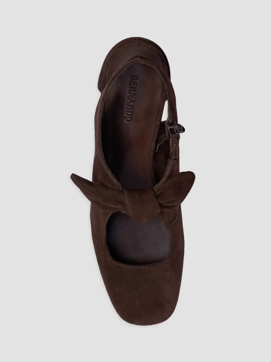 Bernardo Women's Angelina Bow Pumps | Thumbnail 3 Bernardo Women's Angelina Bow Pumps | Thumbnail 3