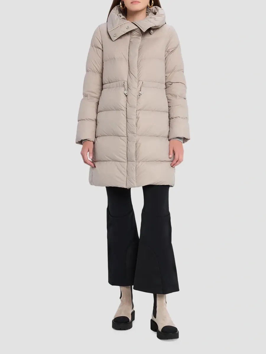 Canada Goose Women's Montgomery Hooded Down Coat | Thumbnail 2 Canada Goose Women's Montgomery Hooded Down Coat | Thumbnail 2