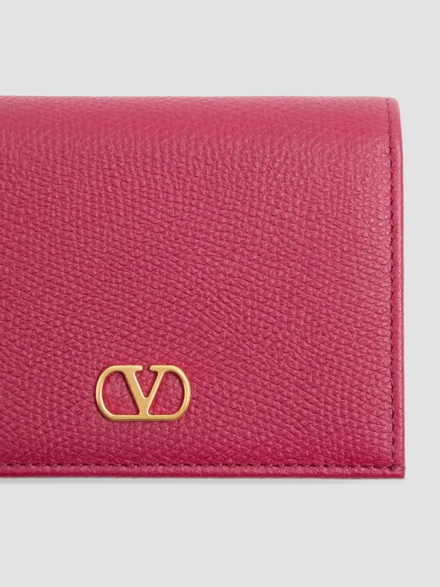 Valentino Women's VLogo Signature Grainy Calfskin Wallet | Thumbnail 3 Valentino Women's VLogo Signature Grainy Calfskin Wallet | Thumbnail 3