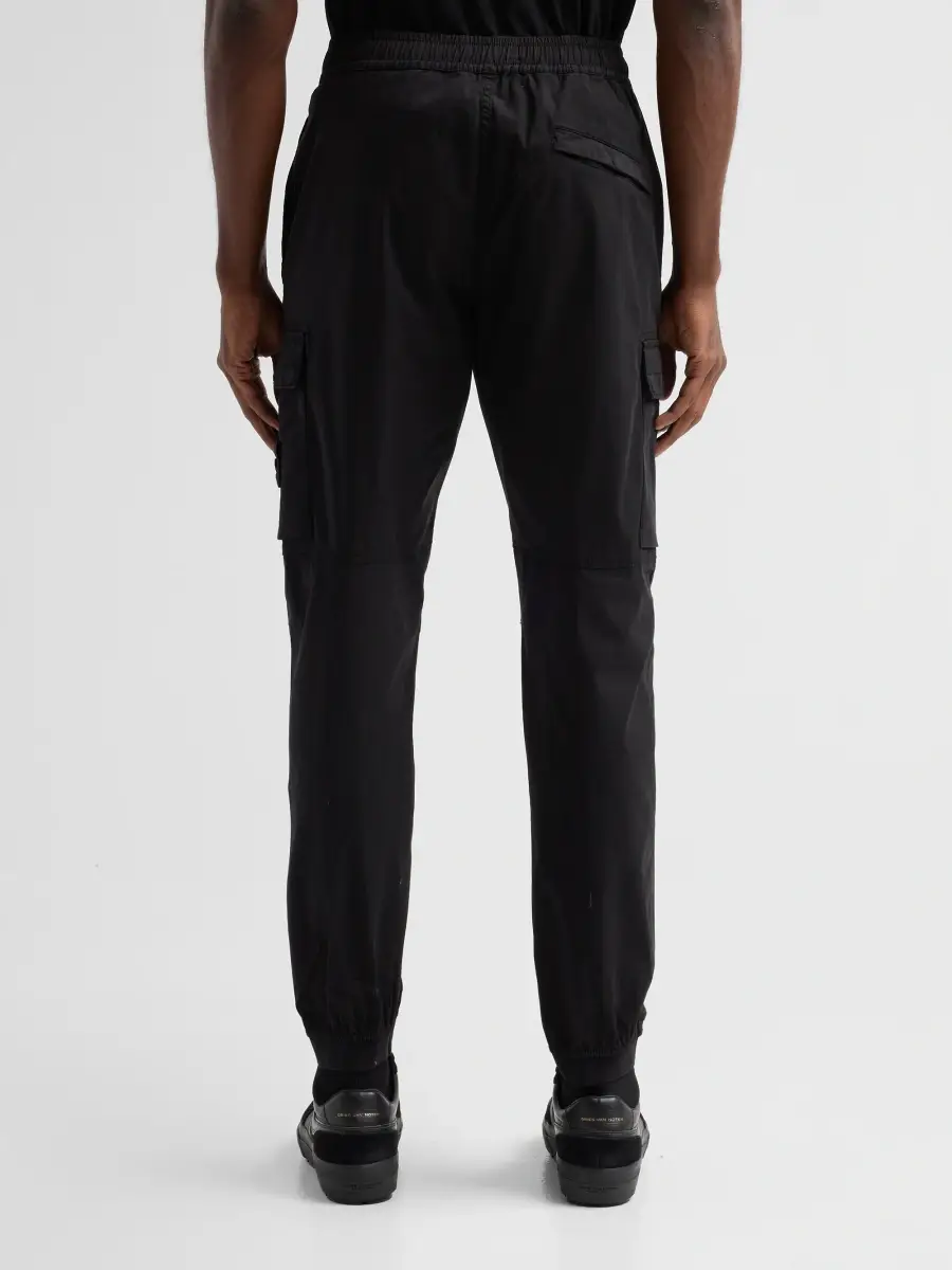 Stone Island Men's Cargo Jogger Pants | Thumbnail 3 Stone Island Men's Cargo Jogger Pants | Thumbnail 3