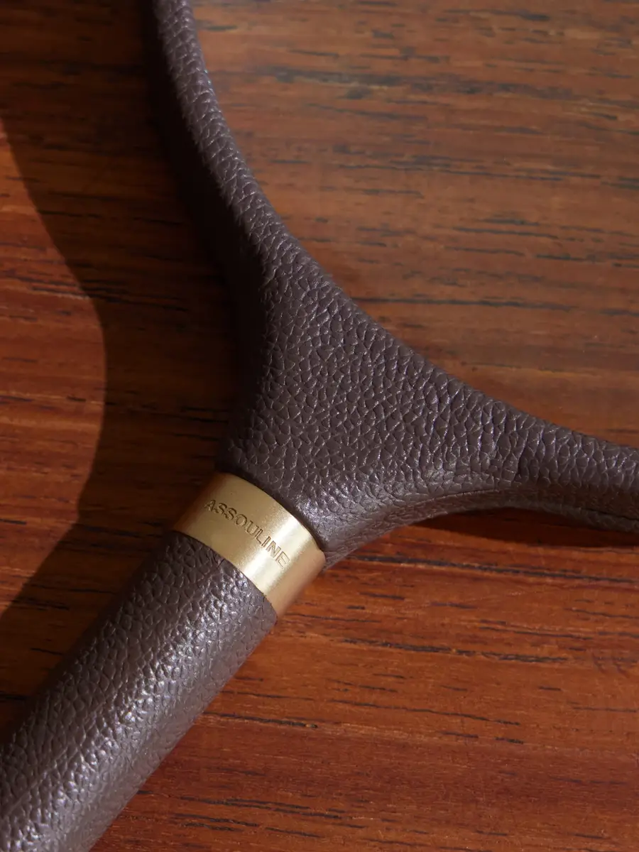 ASSOULINE Archival Brass and Pebble-Grain Leather Magnifying Glass - Men | Thumbnail 4