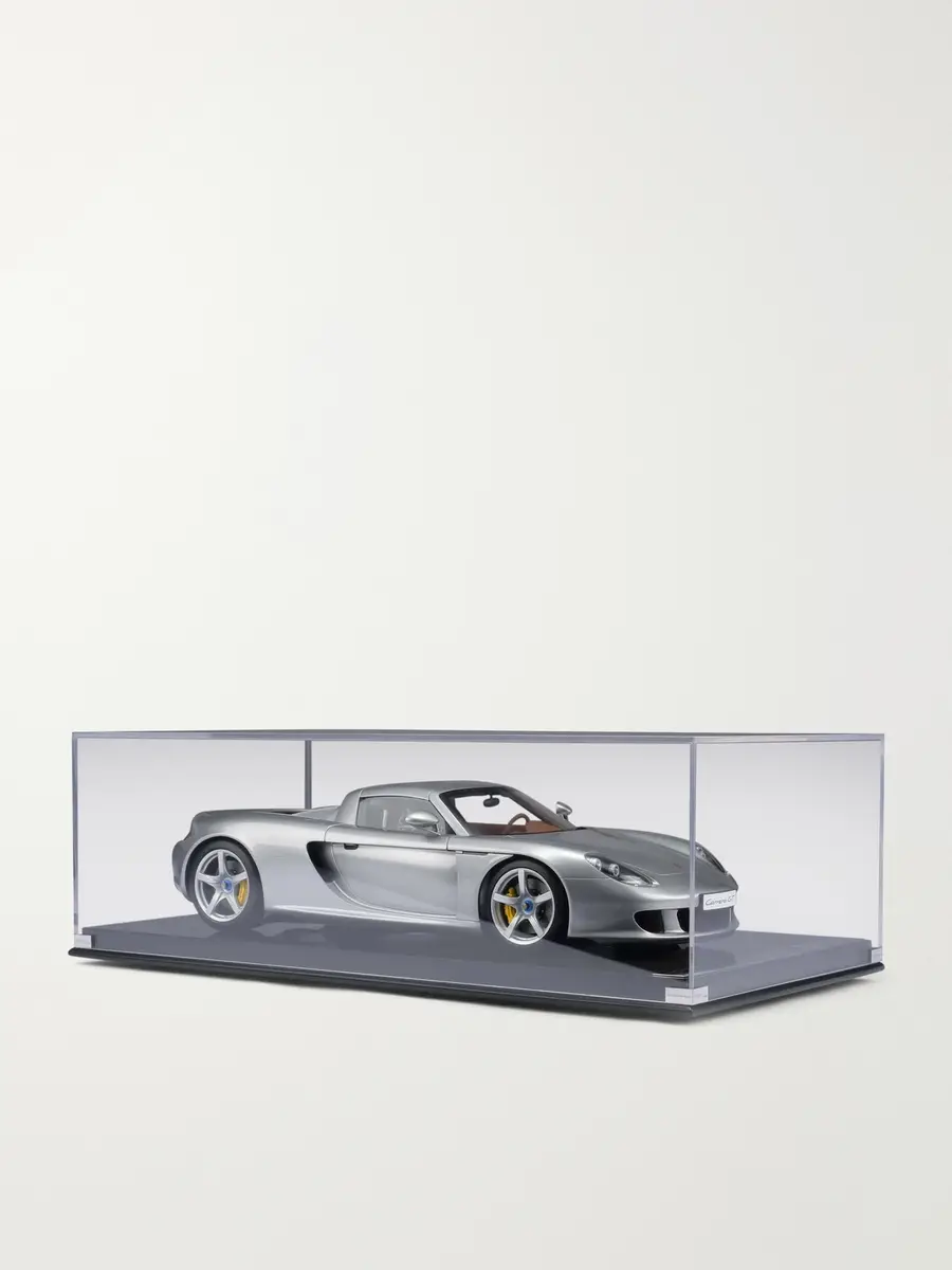 Amalgam Collection Porsche Carrera GT (2003) 1:8 Model Car - Men | Thumbnail 2 Amalgam Collection Porsche Carrera GT (2003) 1:8 Model Car - Men | Thumbnail 2