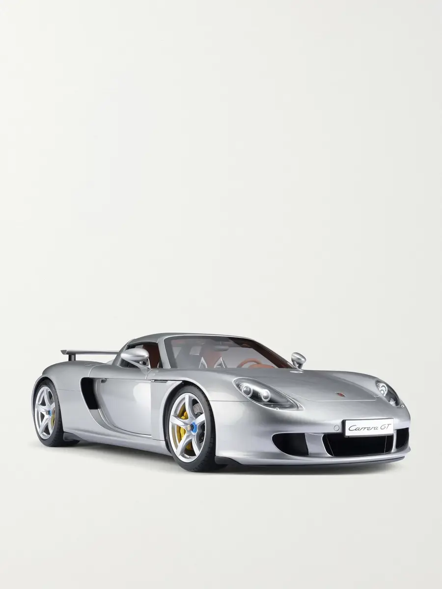 Amalgam Collection Porsche Carrera GT (2003) 1:8 Model Car - Men | Thumbnail 3 Amalgam Collection Porsche Carrera GT (2003) 1:8 Model Car - Men | Thumbnail 3