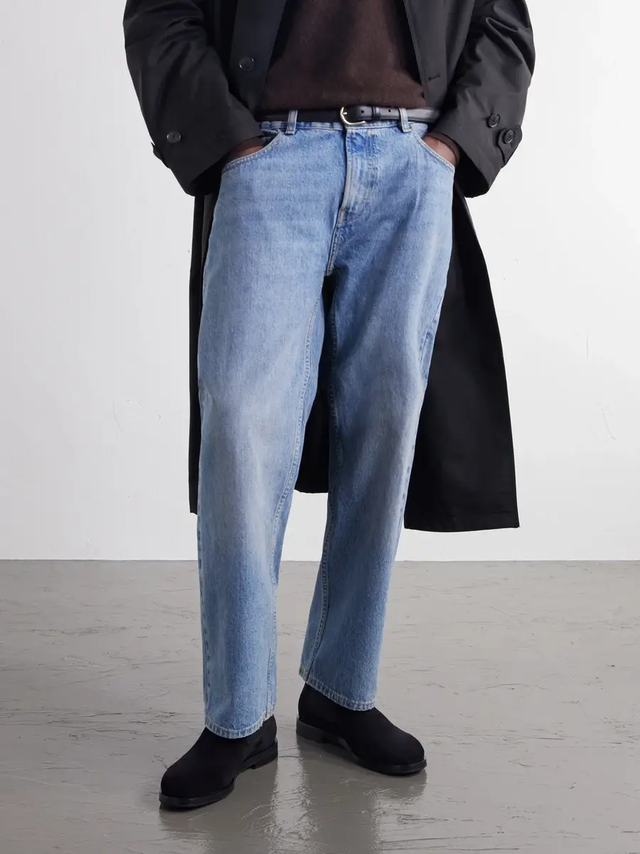 Manolo Blahnik Sempione Manny Suede Chelsea Boots - Men | Thumbnail 2