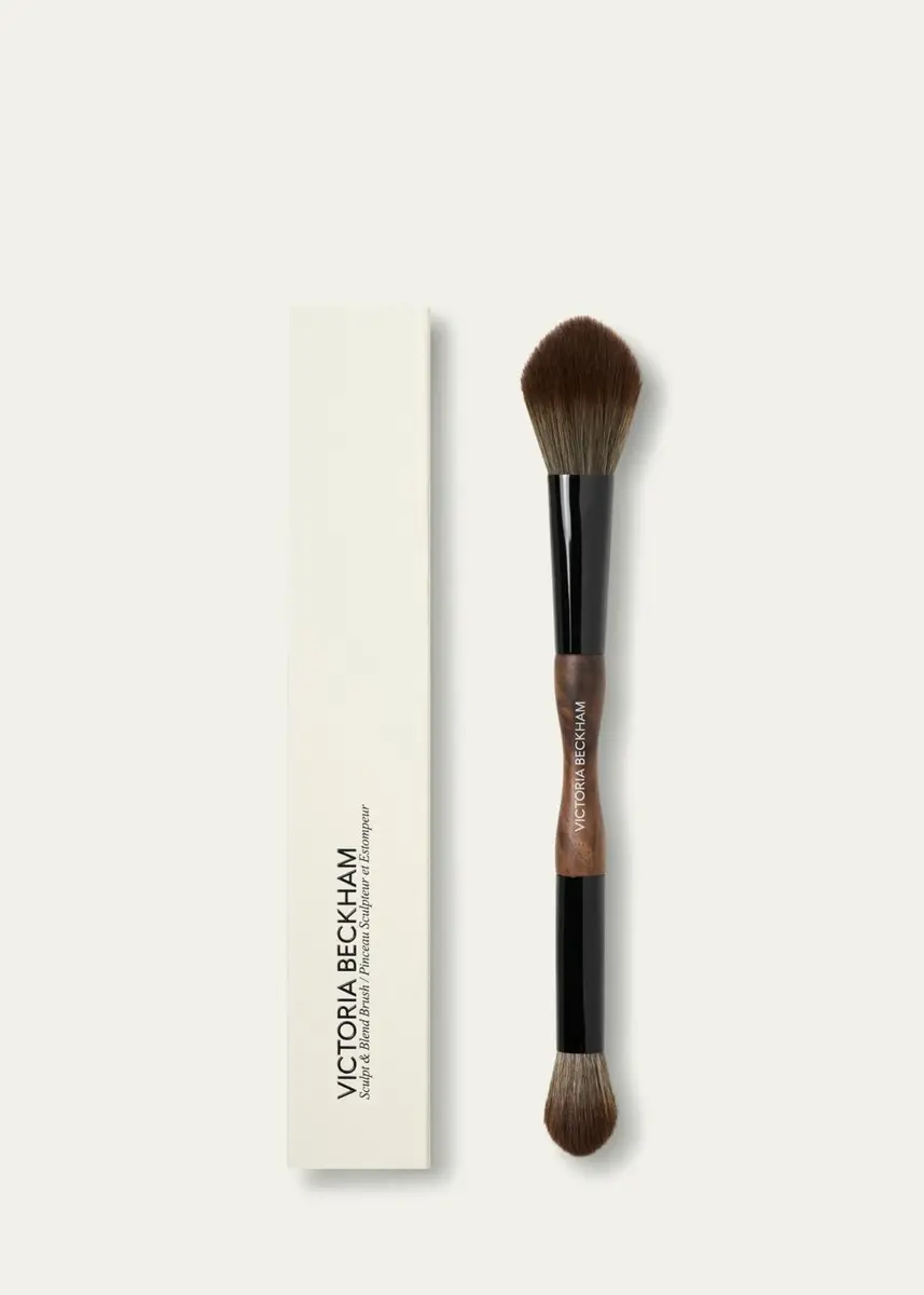 Victoria Beckham Brush 13, Sculpt and Blend | Thumbnail 3 Victoria Beckham Brush 13, Sculpt and Blend | Thumbnail 3