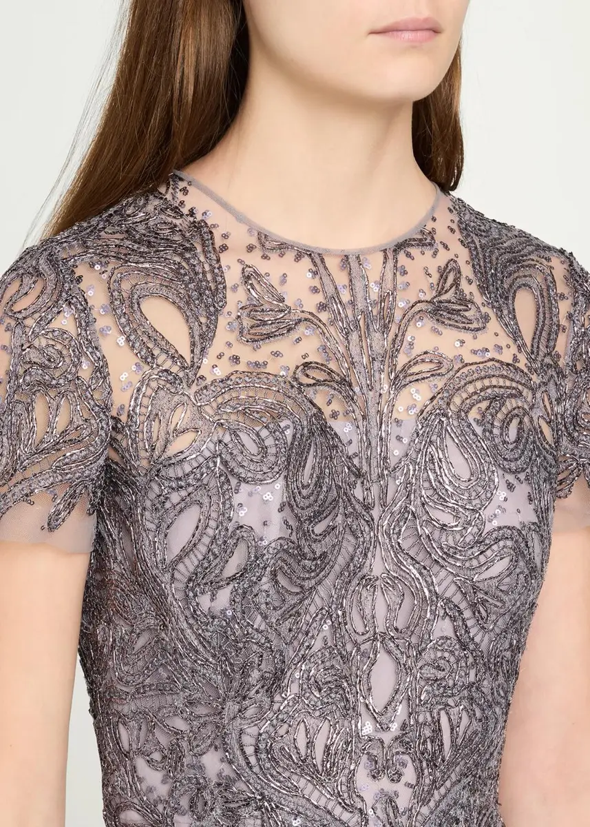 Naeem Khan Short-Sleeve Metallic Raffia Embroidered Gown | Thumbnail 5 Naeem Khan Short-Sleeve Metallic Raffia Embroidered Gown | Thumbnail 5