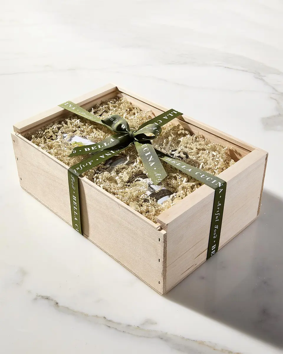 Bella Cucina Popcorn Gift Box with Olive Oil and Savory Salt, 42.6 oz. | Thumbnail 2 Bella Cucina Popcorn Gift Box with Olive Oil and Savory Salt, 42.6 oz. | Thumbnail 2